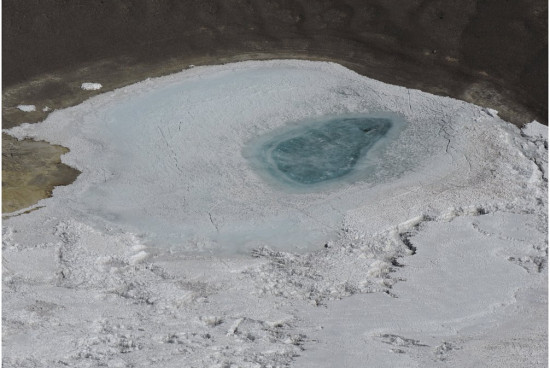 m__001 jezioro na 6395m w masywie Ojosa del Salado